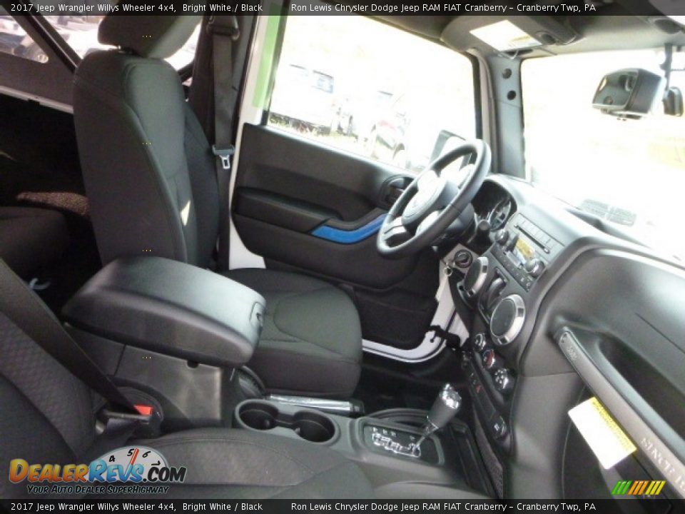 2017 Jeep Wrangler Willys Wheeler 4x4 Bright White / Black Photo #7
