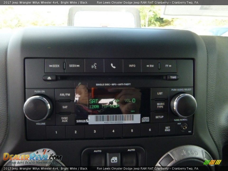 2017 Jeep Wrangler Willys Wheeler 4x4 Bright White / Black Photo #15