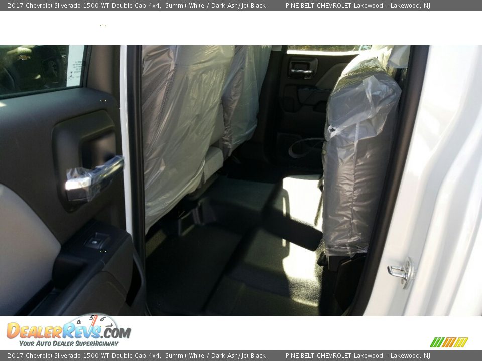 2017 Chevrolet Silverado 1500 WT Double Cab 4x4 Summit White / Dark Ash/Jet Black Photo #8