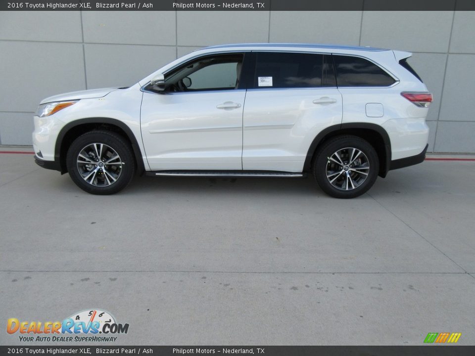 2016 Toyota Highlander XLE Blizzard Pearl / Ash Photo #6