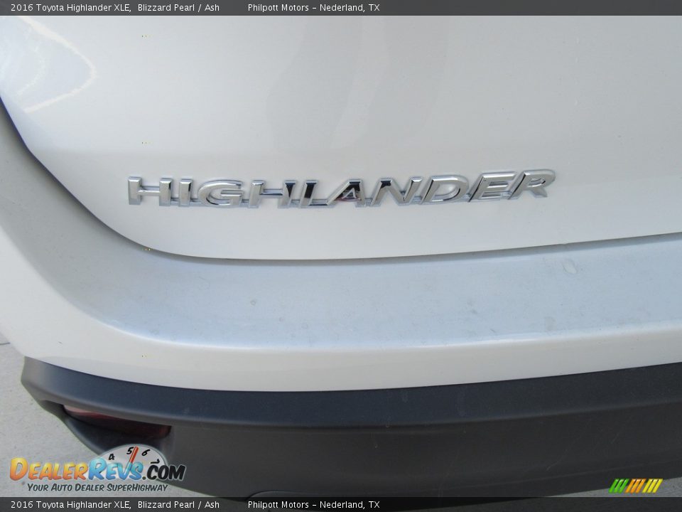 2016 Toyota Highlander XLE Blizzard Pearl / Ash Photo #14
