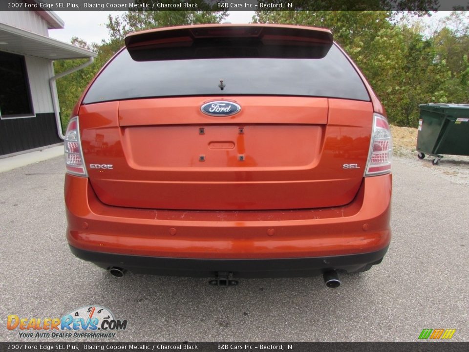 2007 Ford Edge SEL Plus Blazing Copper Metallic / Charcoal Black Photo #4