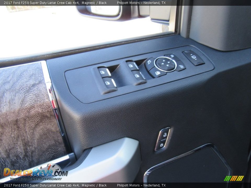 2017 Ford F250 Super Duty Lariat Crew Cab 4x4 Magnetic / Black Photo #21