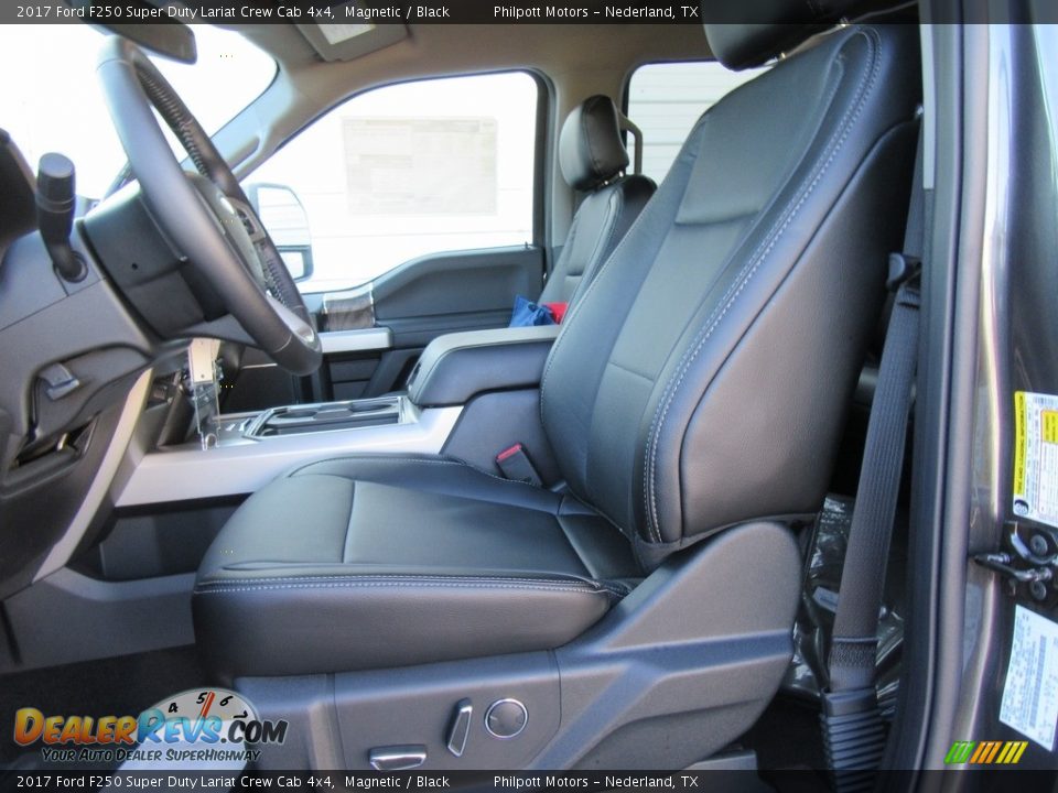 2017 Ford F250 Super Duty Lariat Crew Cab 4x4 Magnetic / Black Photo #22