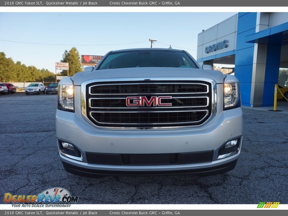 2016 GMC Yukon SLT Quicksilver Metallic / Jet Black Photo #2