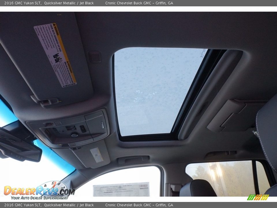 2016 GMC Yukon SLT Quicksilver Metallic / Jet Black Photo #11