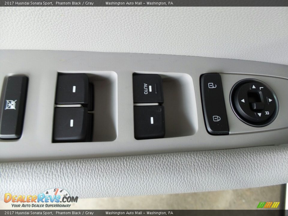 Controls of 2017 Hyundai Sonata Sport Photo #16
