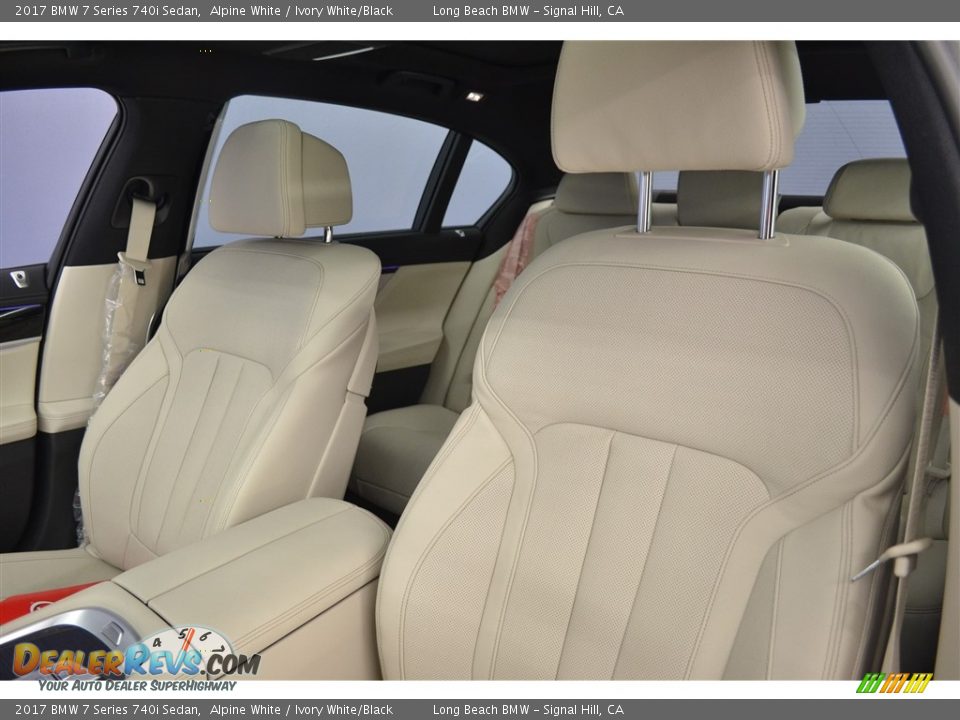 2017 BMW 7 Series 740i Sedan Alpine White / Ivory White/Black Photo #8