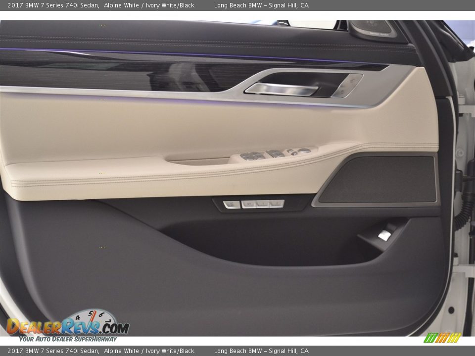 2017 BMW 7 Series 740i Sedan Alpine White / Ivory White/Black Photo #11