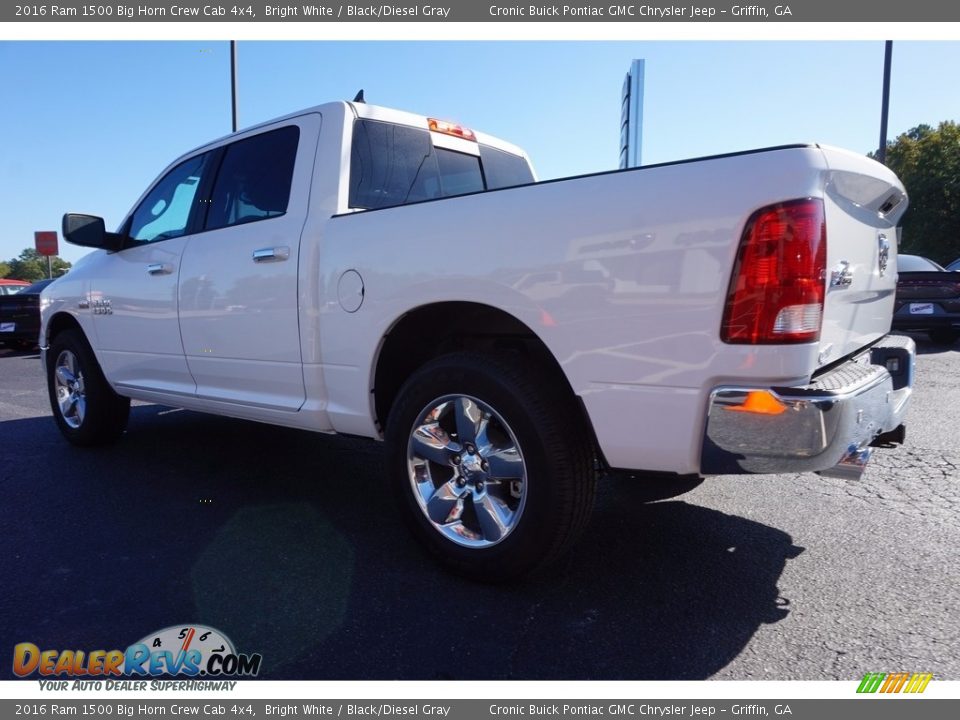 2016 Ram 1500 Big Horn Crew Cab 4x4 Bright White / Black/Diesel Gray Photo #5