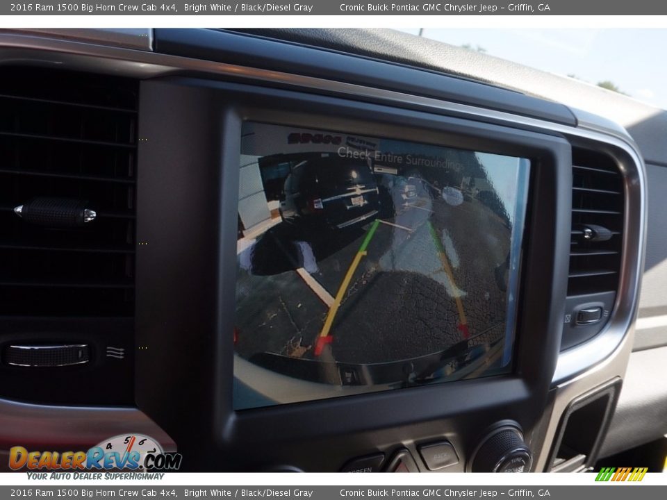 2016 Ram 1500 Big Horn Crew Cab 4x4 Bright White / Black/Diesel Gray Photo #16