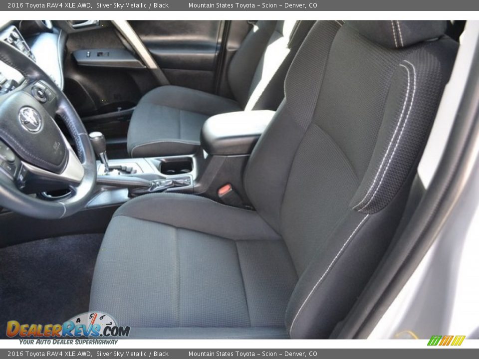 2016 Toyota RAV4 XLE AWD Silver Sky Metallic / Black Photo #11