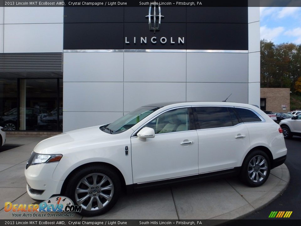 2013 Lincoln MKT EcoBoost AWD Crystal Champagne / Light Dune Photo #1