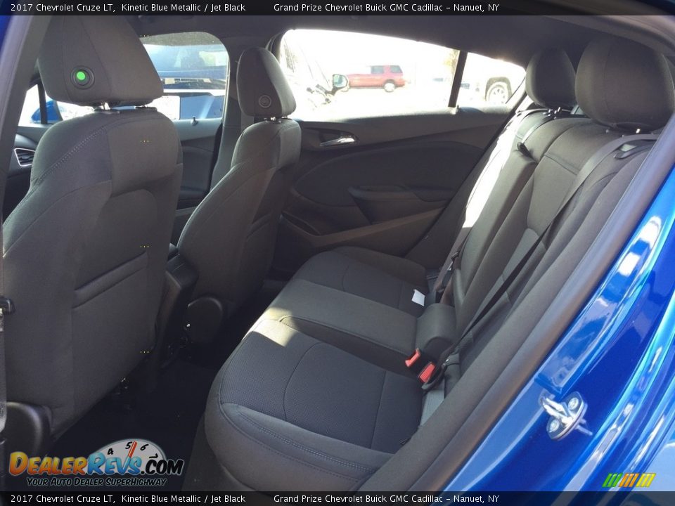 2017 Chevrolet Cruze LT Kinetic Blue Metallic / Jet Black Photo #7
