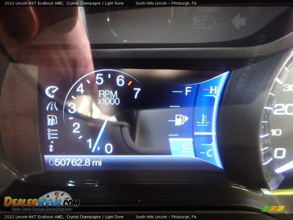 2013 Lincoln MKT EcoBoost AWD Crystal Champagne / Light Dune Photo #23