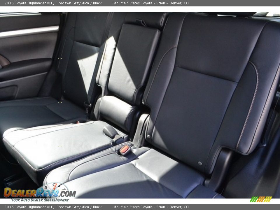 2016 Toyota Highlander XLE Predawn Gray Mica / Black Photo #6