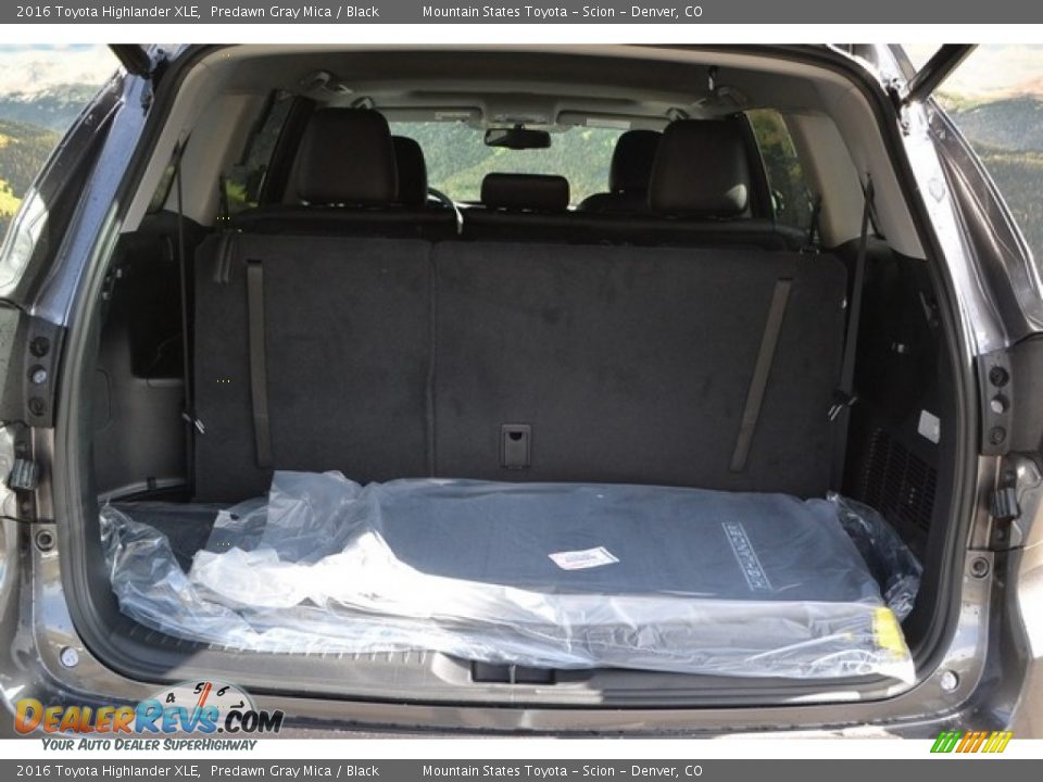 2016 Toyota Highlander XLE Predawn Gray Mica / Black Photo #8