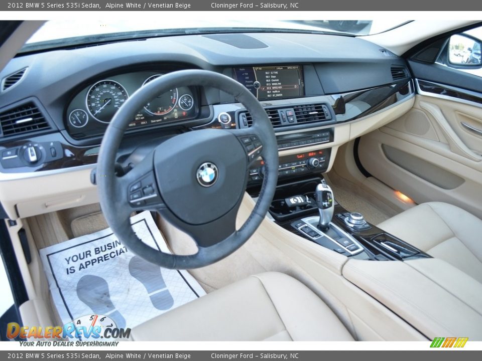2012 BMW 5 Series 535i Sedan Alpine White / Venetian Beige Photo #11