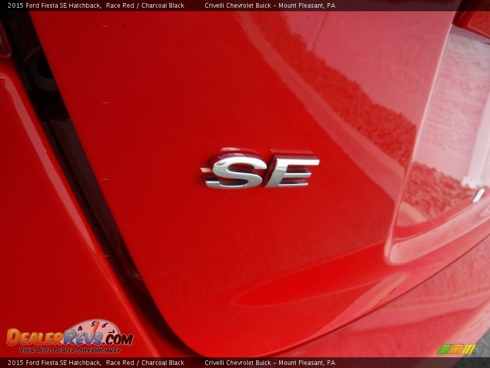 2015 Ford Fiesta SE Hatchback Race Red / Charcoal Black Photo #10