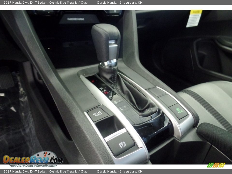 2017 Honda Civic EX-T Sedan Shifter Photo #18