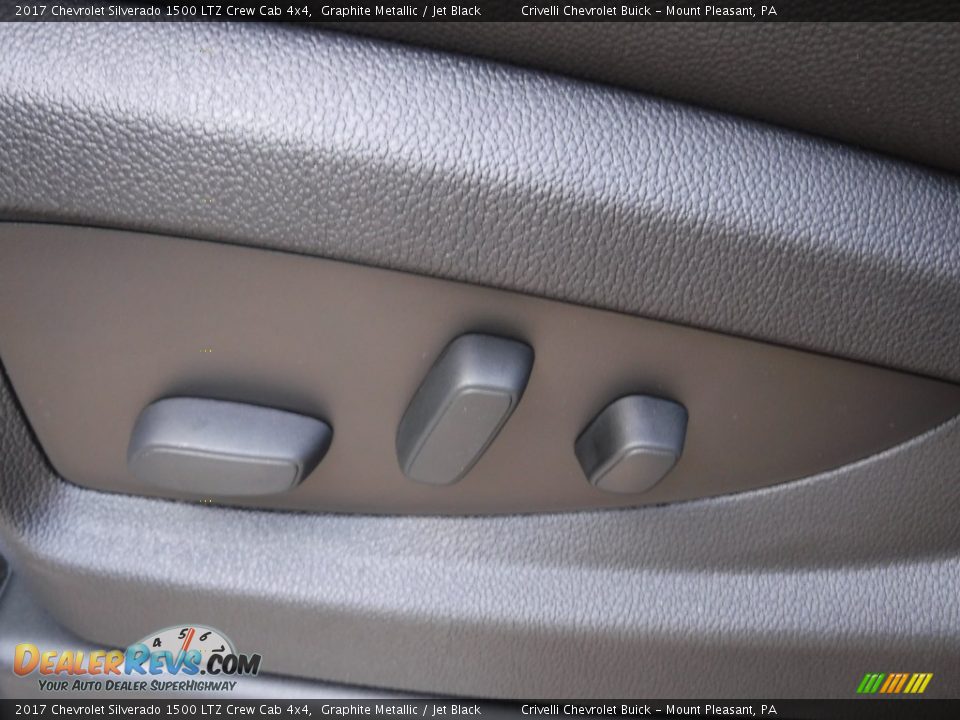 2017 Chevrolet Silverado 1500 LTZ Crew Cab 4x4 Graphite Metallic / Jet Black Photo #13