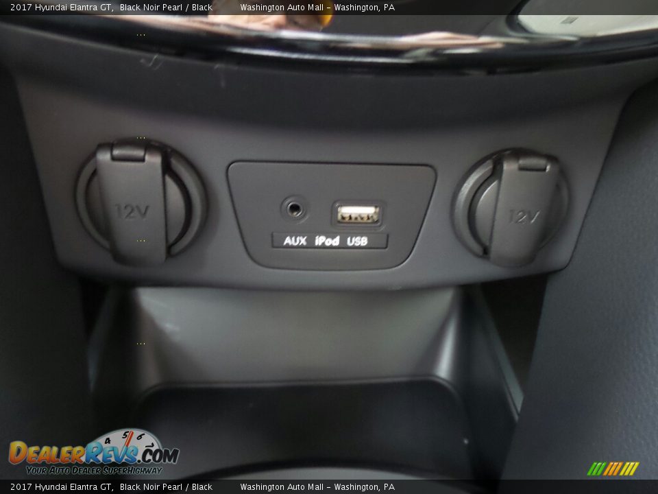 Controls of 2017 Hyundai Elantra GT  Photo #35