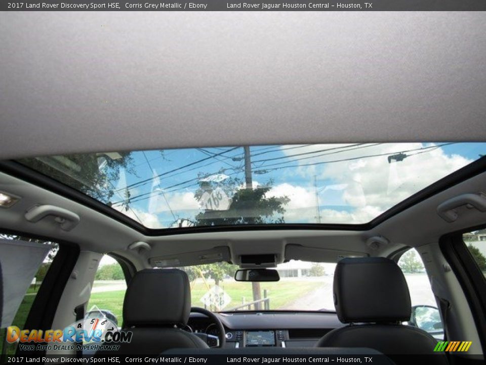 Sunroof of 2017 Land Rover Discovery Sport HSE Photo #17