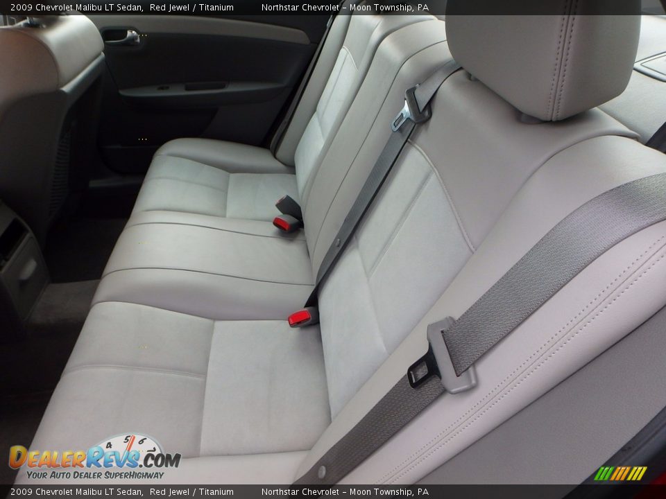 2009 Chevrolet Malibu LT Sedan Red Jewel / Titanium Photo #9