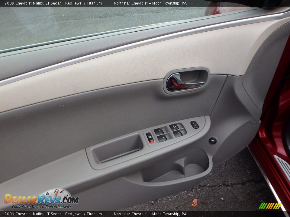 2009 Chevrolet Malibu LT Sedan Red Jewel / Titanium Photo #11
