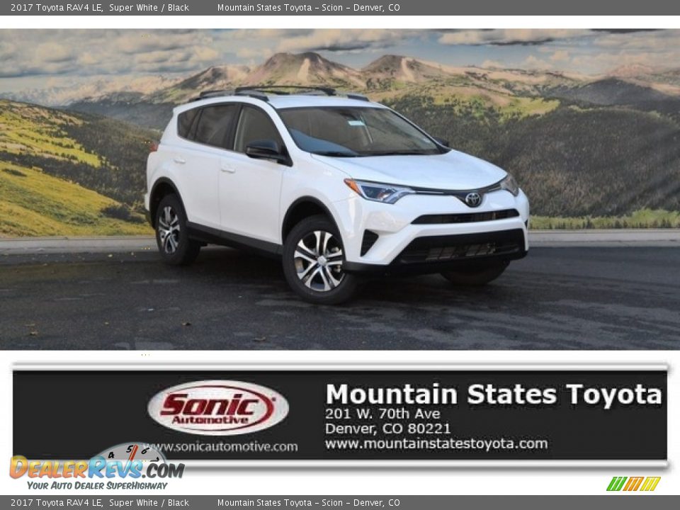 2017 Toyota RAV4 LE Super White / Black Photo #1