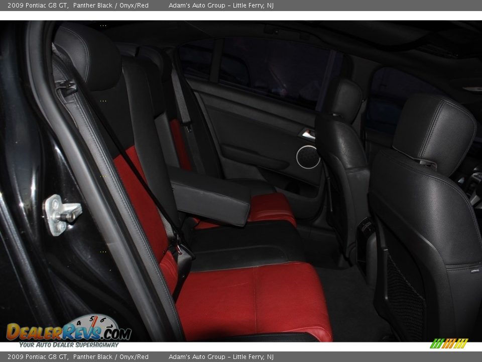 2009 Pontiac G8 GT Panther Black / Onyx/Red Photo #16