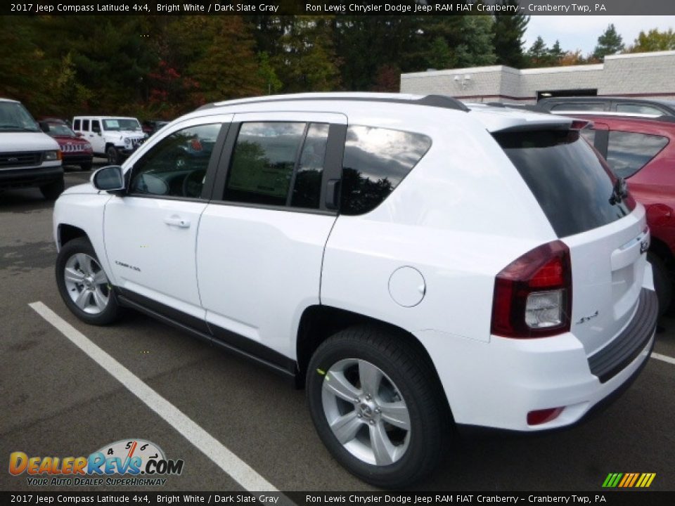 2017 Jeep Compass Latitude 4x4 Bright White / Dark Slate Gray Photo #5