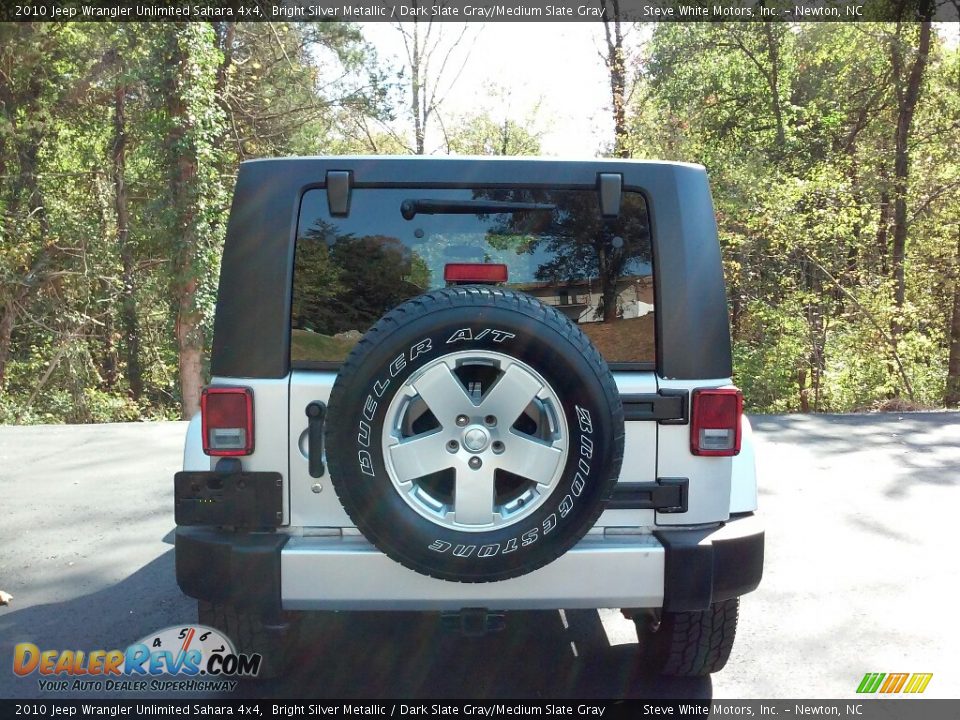 2010 Jeep Wrangler Unlimited Sahara 4x4 Bright Silver Metallic / Dark Slate Gray/Medium Slate Gray Photo #7