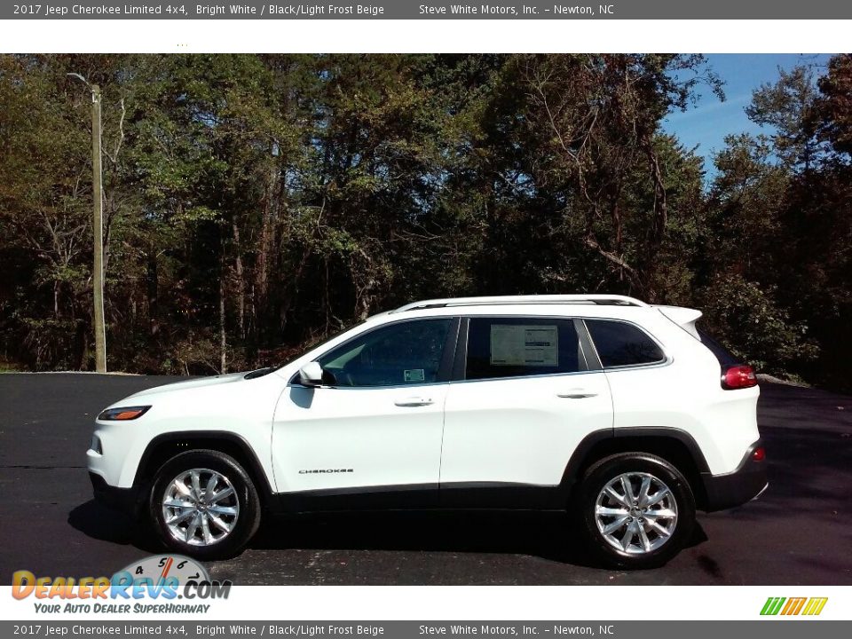 2017 Jeep Cherokee Limited 4x4 Bright White / Black/Light Frost Beige Photo #1