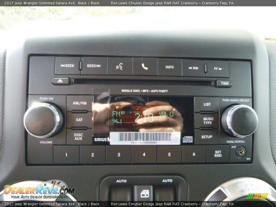 2017 Jeep Wrangler Unlimited Sahara 4x4 Black / Black Photo #16