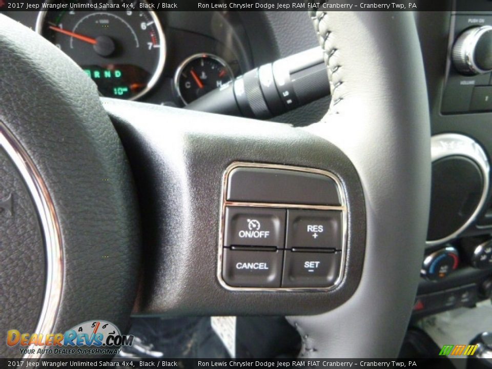 2017 Jeep Wrangler Unlimited Sahara 4x4 Black / Black Photo #18
