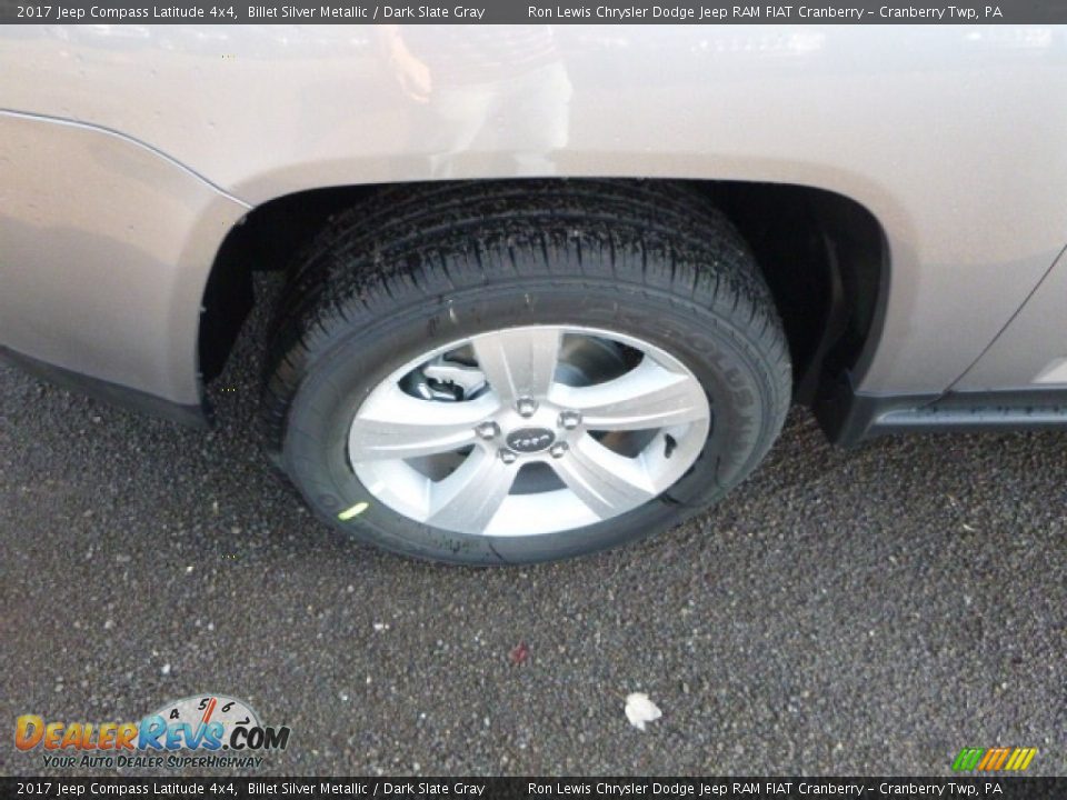 2017 Jeep Compass Latitude 4x4 Billet Silver Metallic / Dark Slate Gray Photo #2