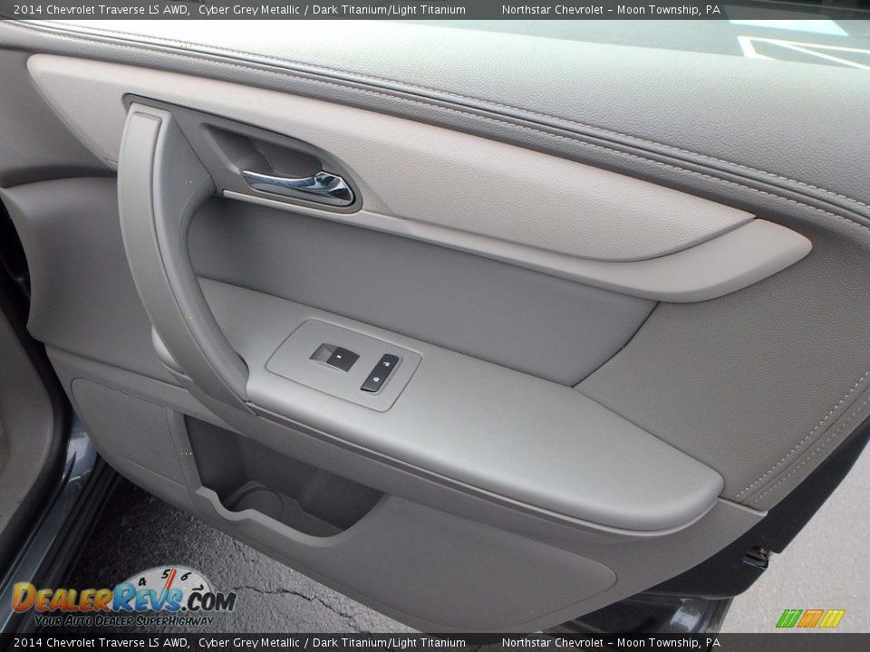 2014 Chevrolet Traverse LS AWD Cyber Grey Metallic / Dark Titanium/Light Titanium Photo #17