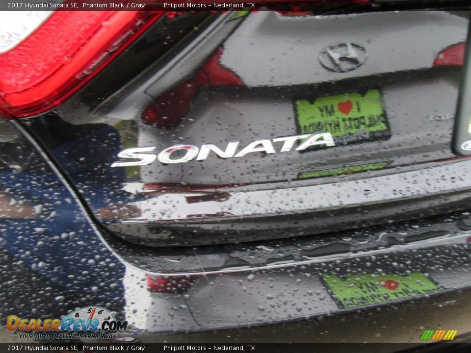 2017 Hyundai Sonata SE Phantom Black / Gray Photo #13
