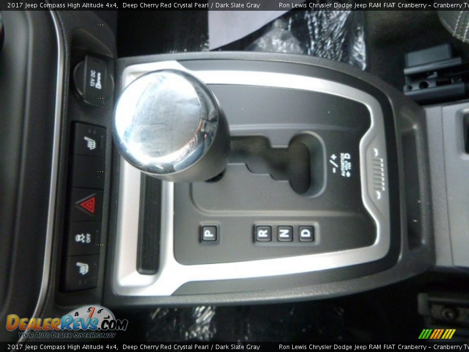 2017 Jeep Compass High Altitude 4x4 Shifter Photo #13