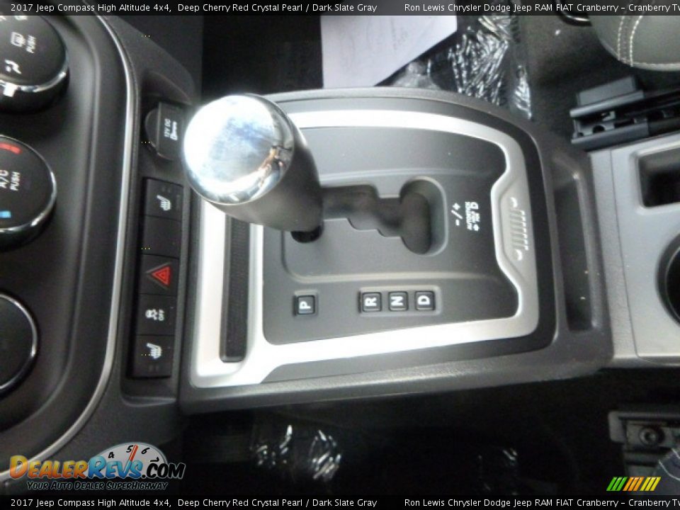 2017 Jeep Compass High Altitude 4x4 Shifter Photo #16
