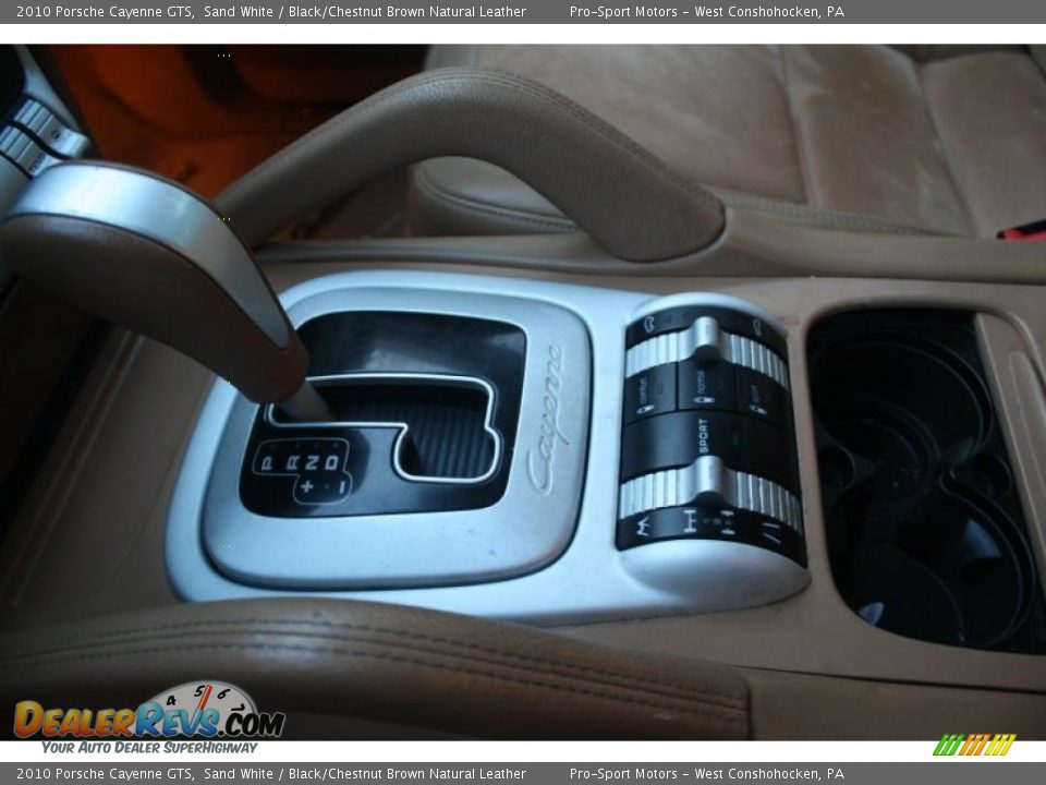 2010 Porsche Cayenne GTS Sand White / Black/Chestnut Brown Natural Leather Photo #18