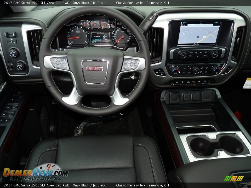 Dashboard of 2017 GMC Sierra 1500 SLT Crew Cab 4WD Photo #7