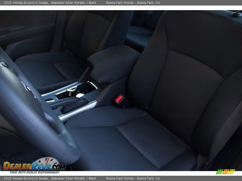 2015 Honda Accord LX Sedan Alabaster Silver Metallic / Black Photo #14