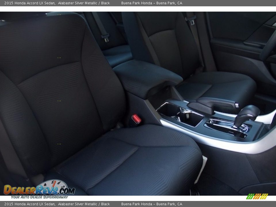 2015 Honda Accord LX Sedan Alabaster Silver Metallic / Black Photo #19