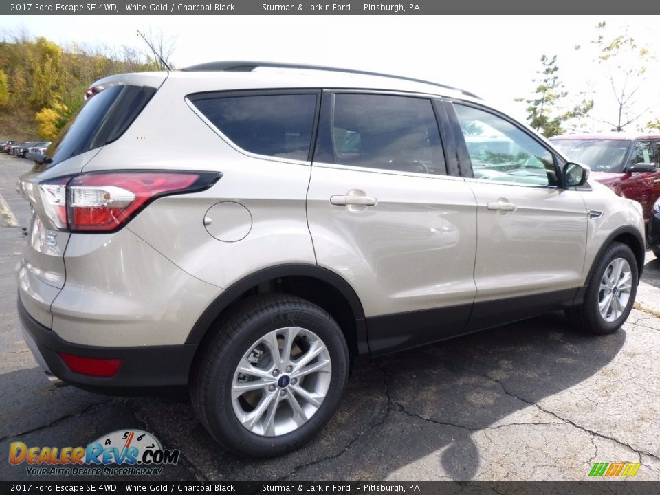 2017 Ford Escape SE 4WD White Gold / Charcoal Black Photo #2