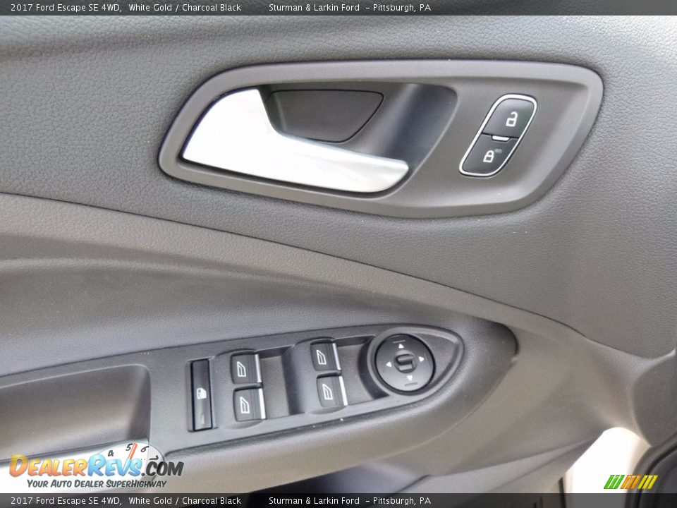 2017 Ford Escape SE 4WD White Gold / Charcoal Black Photo #10