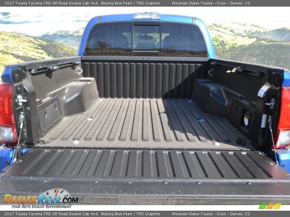 2017 Toyota Tacoma TRD Off Road Double Cab 4x4 Blazing Blue Pearl / TRD Graphite Photo #8