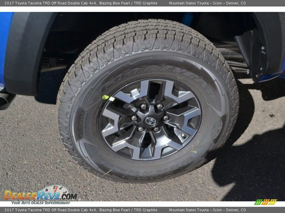 2017 Toyota Tacoma TRD Off Road Double Cab 4x4 Blazing Blue Pearl / TRD Graphite Photo #9