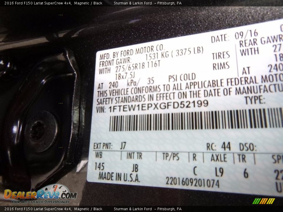 2016 Ford F150 Lariat SuperCrew 4x4 Magnetic / Black Photo #11